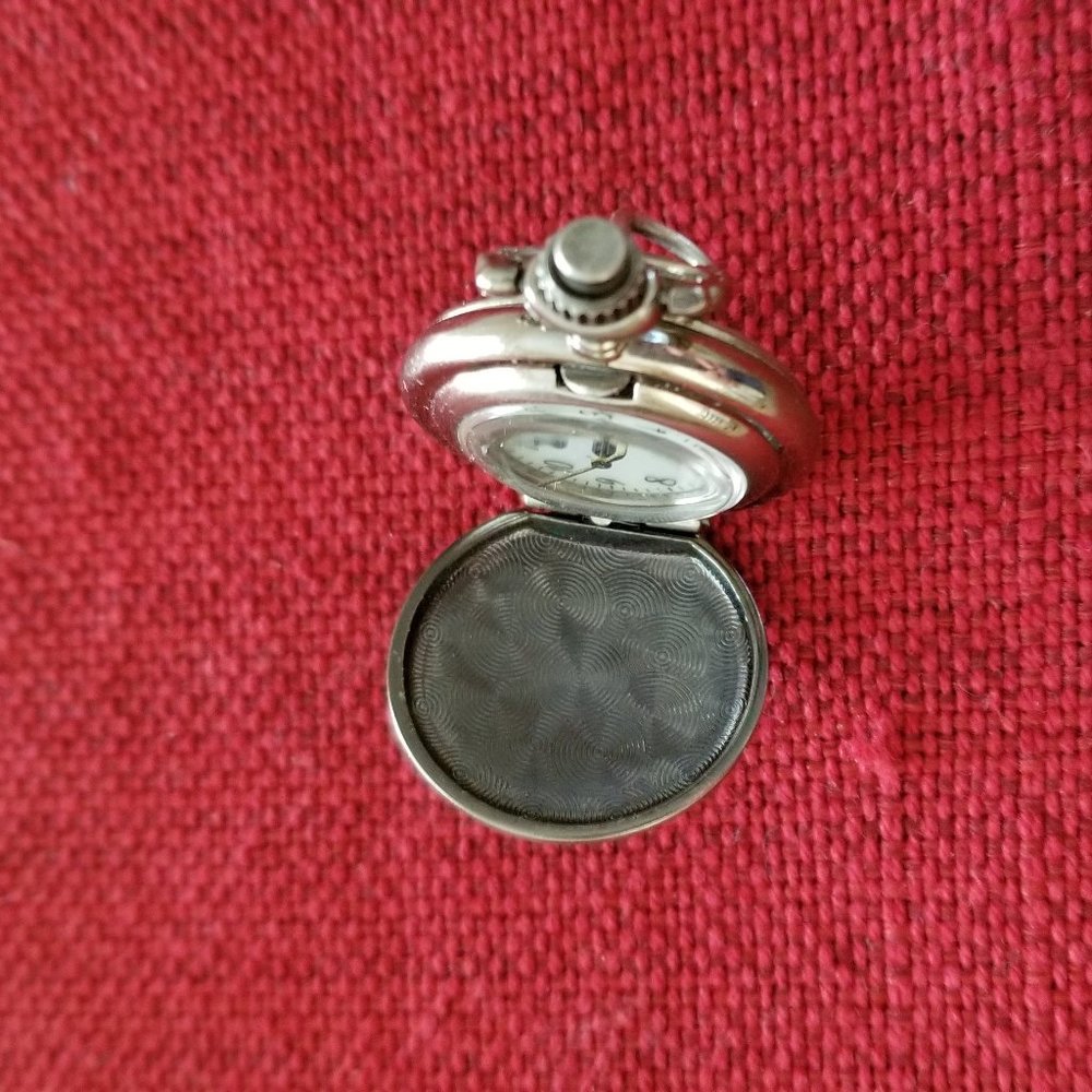 Pendant Watch / Locket - Picture 3 of 4